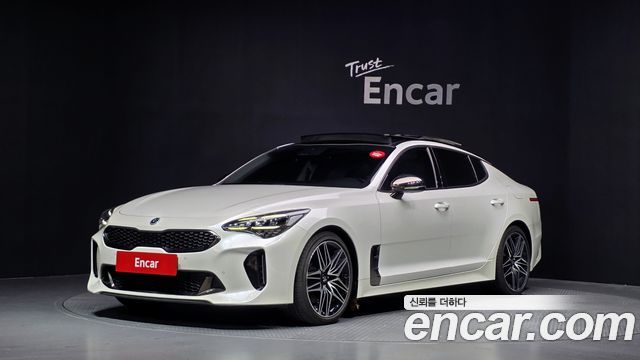 Kia Stinger из Кореи Encar