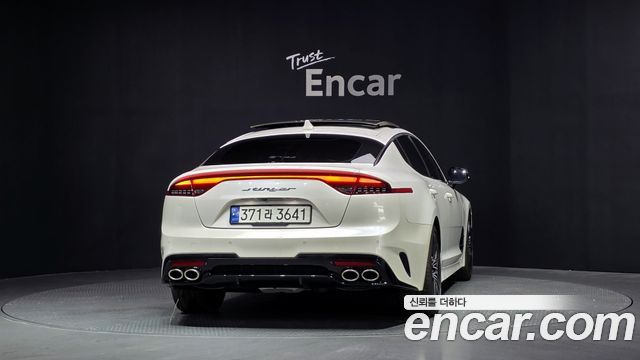 Kia Stinger из Кореи Encar
