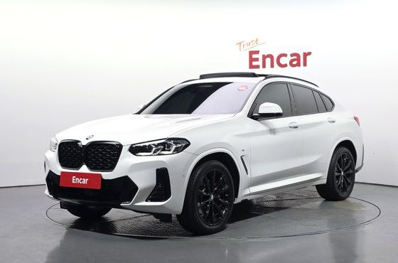 BMW X4 xDrive20i M Sport Pro Special Edition — пробег 5 847 км — фото 1 из 5