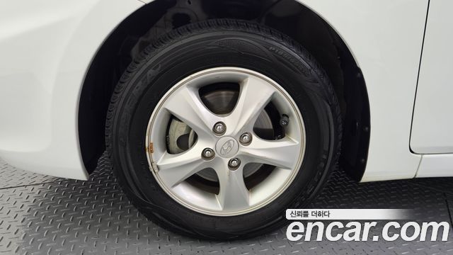 Hyundai Accent из Кореи Encar