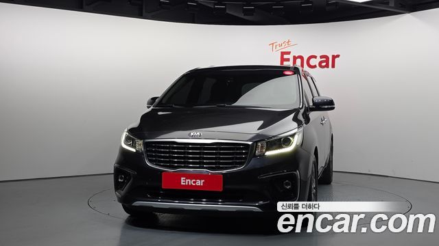 Kia Carnival из Кореи Encar