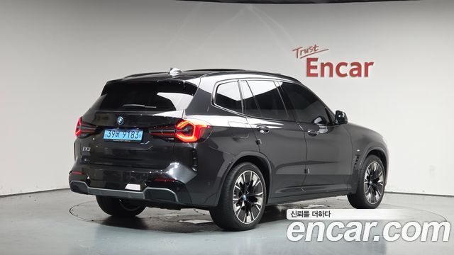BMW iX3 M Sports — пробег 41 912 км — фото 2 из 5