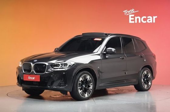 BMW iX3 M Sports — пробег 41 912 км — фото 1 из 5