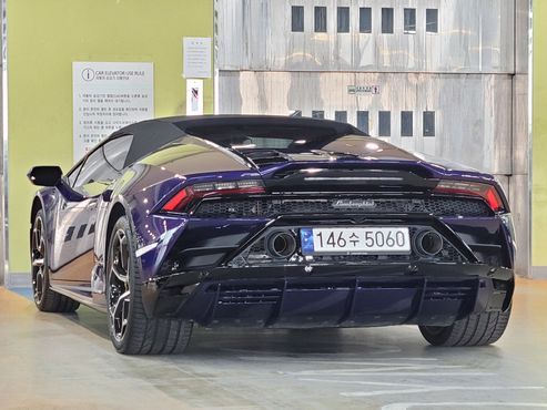 Lamborghini Huracan LP640-4 EVO Spyder — пробег 9 000 км — фото 4 из 5