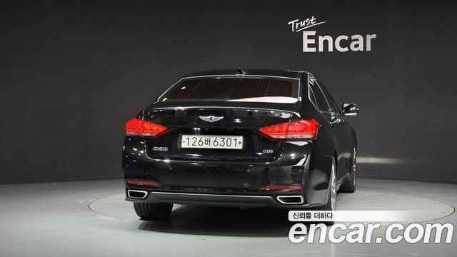 Hyundai Genesis из Кореи Encar