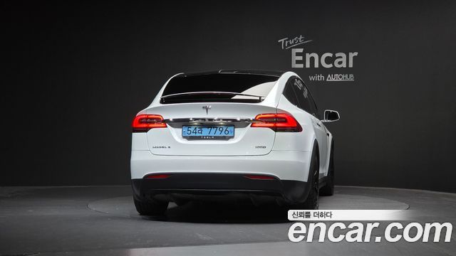 Tesla Model X из Кореи Encar