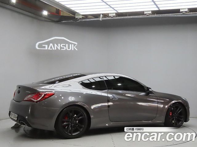 Hyundai Genesis из Кореи Encar