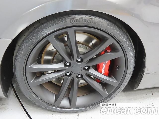Hyundai Genesis из Кореи Encar