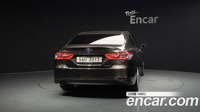 Toyota Camry из Кореи Encar