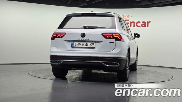 Volkswagen Tiguan из Кореи Encar