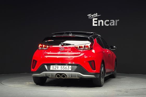Hyundai Veloster 1.6 Turbo Sport Core — пробег 85 259 км — фото 4 из 5