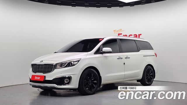 Kia Carnival из Кореи Encar