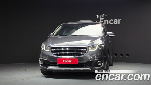 Kia Carnival из Кореи Encar