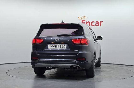 Kia Sorento Gasoline 2.0 Turbo 4WD Prestige — пробег 175 269 км — фото 4 из 5