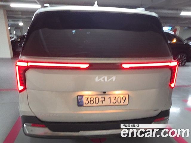 Kia Carnival HEV 9seater Signature — пробег 19 000 км — фото 5 из 5