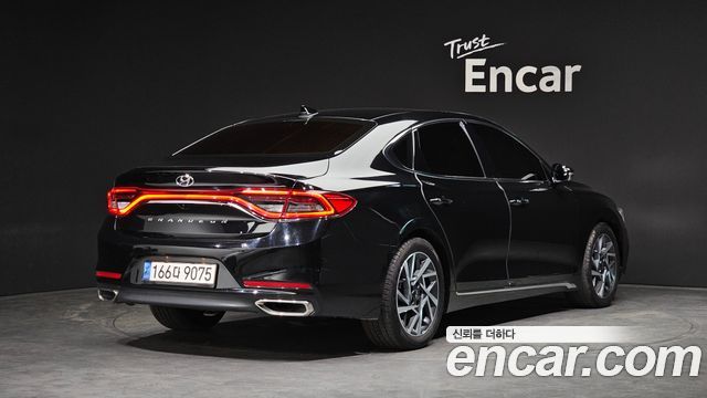 Hyundai Grandeur из Кореи Encar
