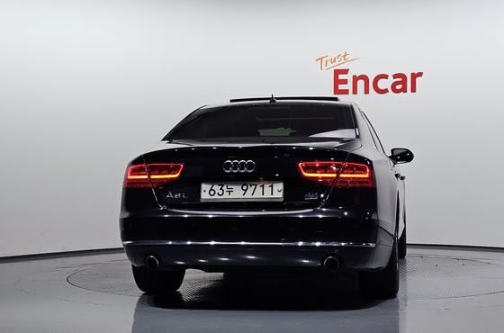 Audi A8 4.2 FSI Quattro LWB D4 — пробег 252 845 км — фото 4 из 5