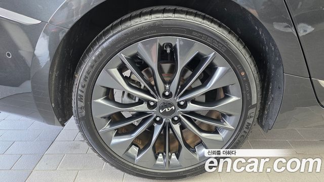 Kia K8 из Кореи Encar