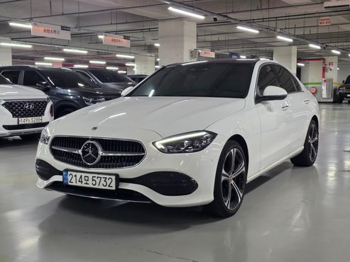 Mercedes-Benz C-Class C300 4MATIC Avantgarde — пробег 27 000 км — фото 1 из 5