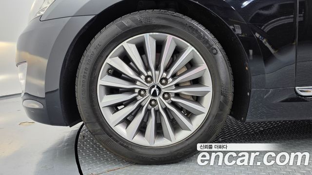 Hyundai Equus из Кореи Encar