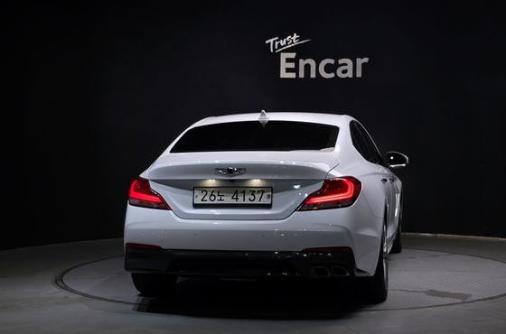 Genesis G70 2.0T Elite — пробег 45 340 км — фото 4 из 5