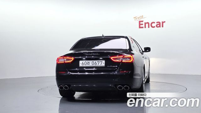 Maserati Quattroporte из Кореи Encar