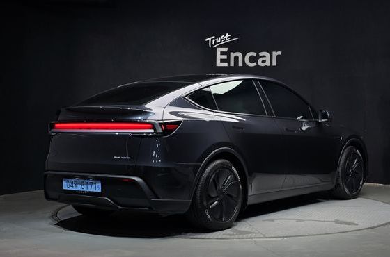 Tesla Model Y Long Range AWD — пробег 16 469 км — фото 2 из 5