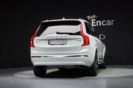 Volvo XC90 B6 Ultimate Bright — пробег 21 671 км — фото 4 из 5