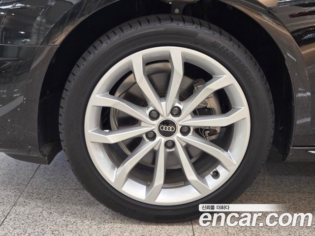 Audi A4 из Кореи Encar