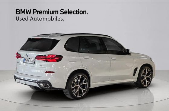 BMW X5 xDrive 40i M Sport — пробег 1 750 км — фото 2 из 5