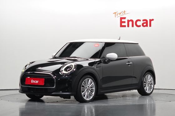 Mini Cooper Classic Third Generation — пробег 20 850 км — фото 1 из 5