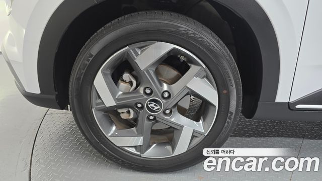 Hyundai Venue из Кореи Encar
