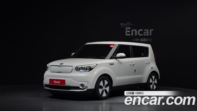 Kia Soul EV — пробег 115 716 км — фото 1 из 5