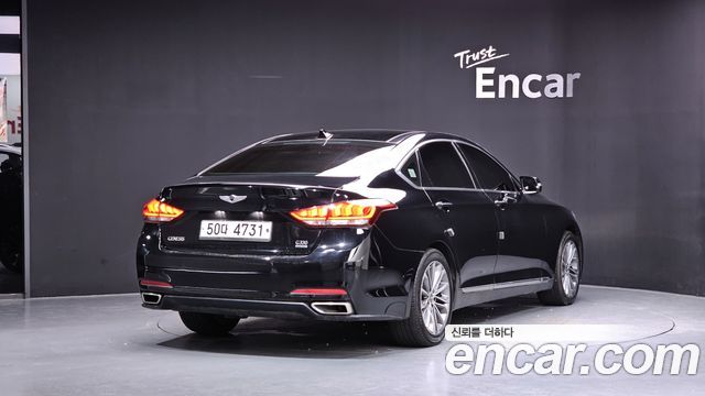 Hyundai Genesis из Кореи Encar