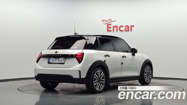 Mini Cooper из Кореи Encar