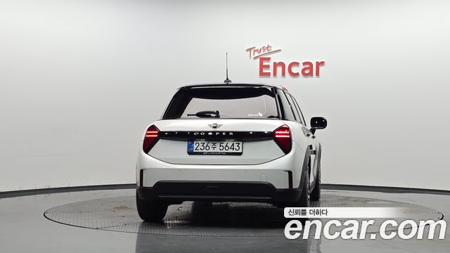 Mini Cooper из Кореи Encar