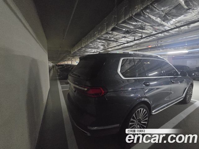 BMW X7 xDrive 40d Design Pure Excellence 7-Seater — пробег 80 817 км — фото 5 из 5