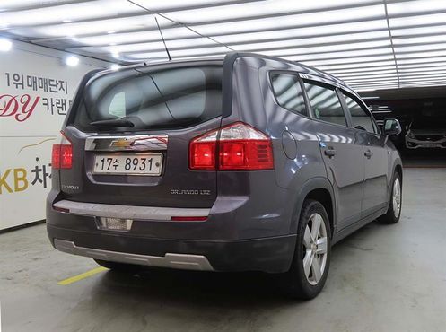 Chevrolet (Daewoo) Orlando 2.0 Diesel LT Premium — пробег 138 720 км — фото 4 из 5