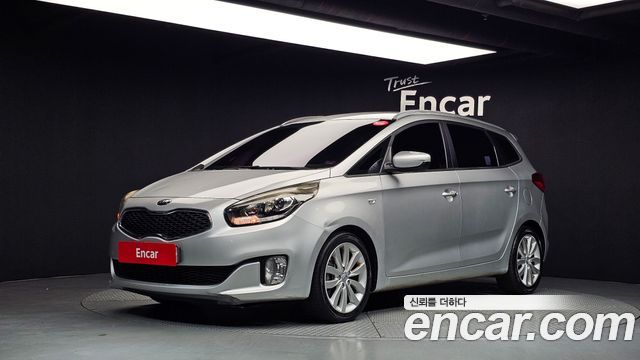 Kia Carens 2.0 LPi Prestige — пробег 104 415 км — фото 1 из 5