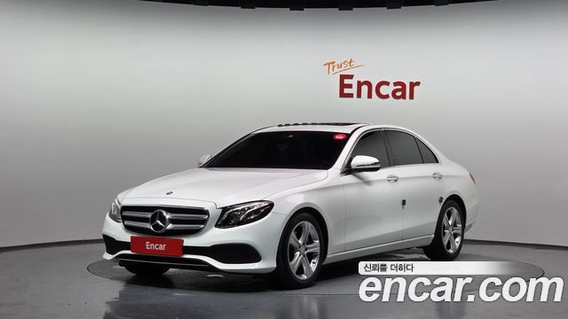 Mercedes-Benz E-Class из Кореи Encar