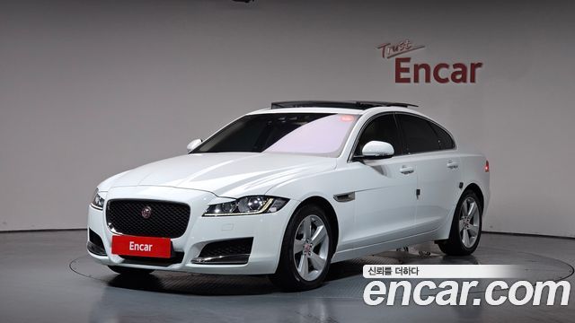 Jaguar XF 20d Prestige — пробег 93 246 км — фото 1 из 5