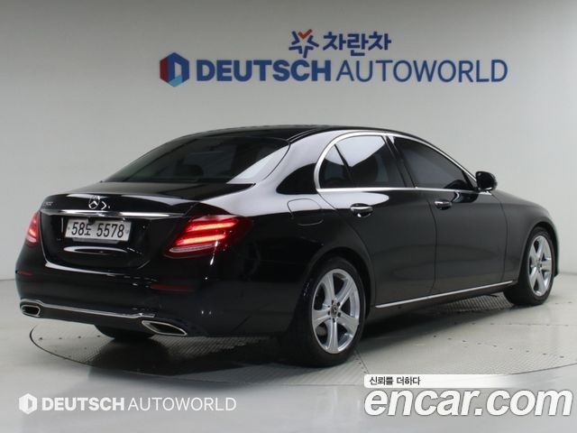 Mercedes-Benz E-Class из Кореи Encar