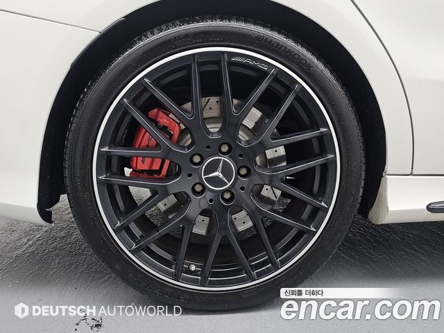 Mercedes-Benz CLA-Class CLA45 AMG 4MATIC — пробег 32 215 км — фото 5 из 5