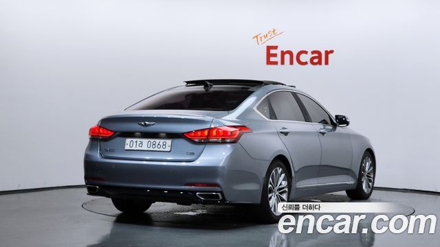 Hyundai Genesis из Кореи Encar