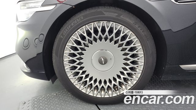 Genesis G90 из Кореи Encar