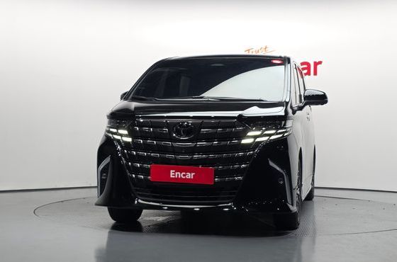 Toyota Alphard 2.5 HEV Executive AWD — пробег 4 989 км — фото 3 из 5