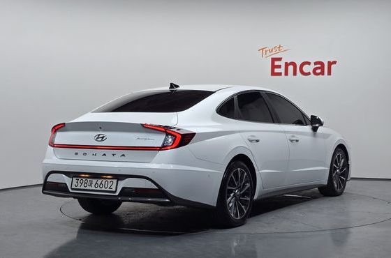 Hyundai Sonata 2.0 Premium Millennial — пробег 109 807 км — фото 2 из 5