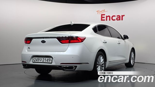 Kia K7 из Кореи Encar