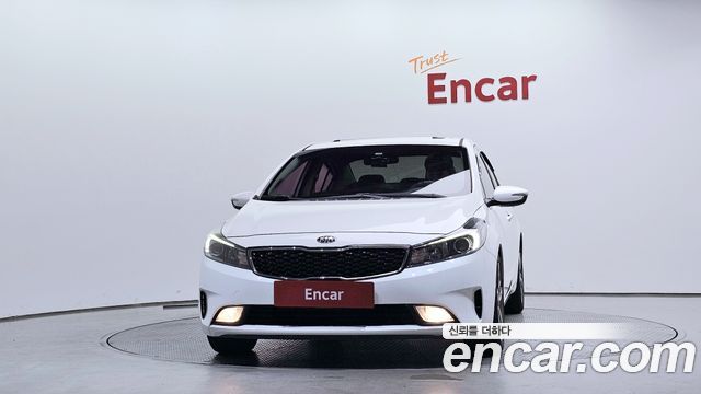 Kia K3 из Кореи Encar