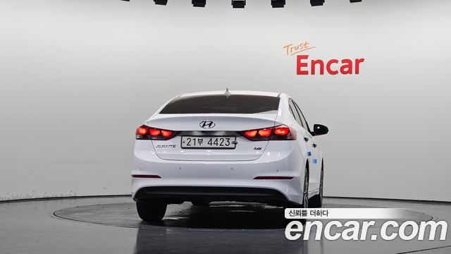 Hyundai AVANTE из Кореи Encar
